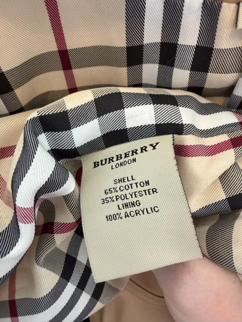 Burberry Beige Tan Button-Front Trench Coat Size XL but fits small - Picture 5 of 5